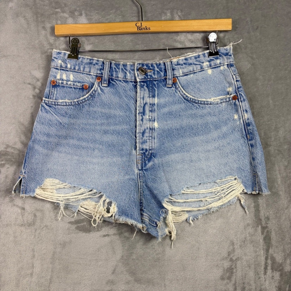 Zara Denim Shorts Womens 12 Blue High Rise Cutoff Frayed Hem 100% Cotton Relaxed